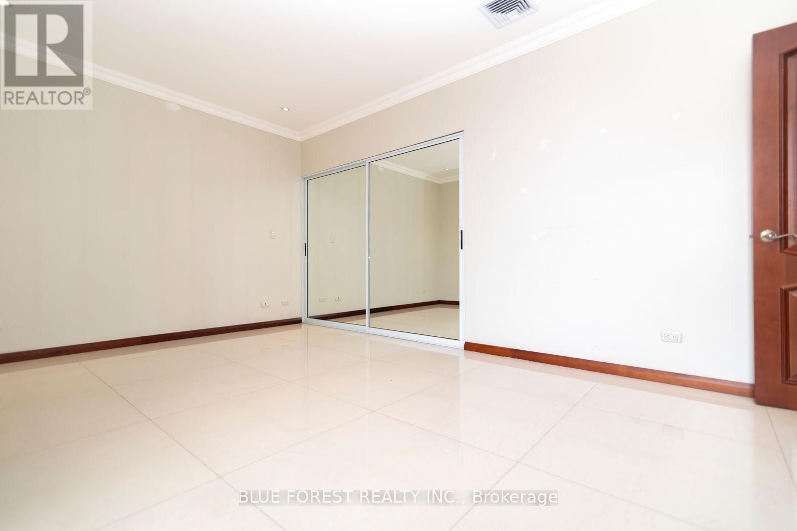441 - 123 Plaza Rose Street, Costa Rica, Ontario   - Photo 7 - X13605932