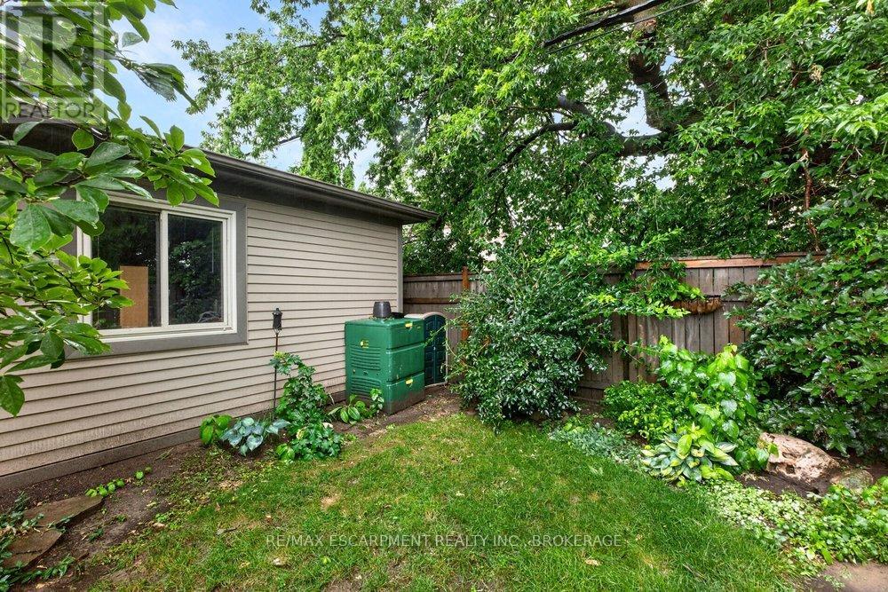 73 Margery Avenue, St. Catharines, Ontario  L2R 6K2 - Photo 46 - X13595562