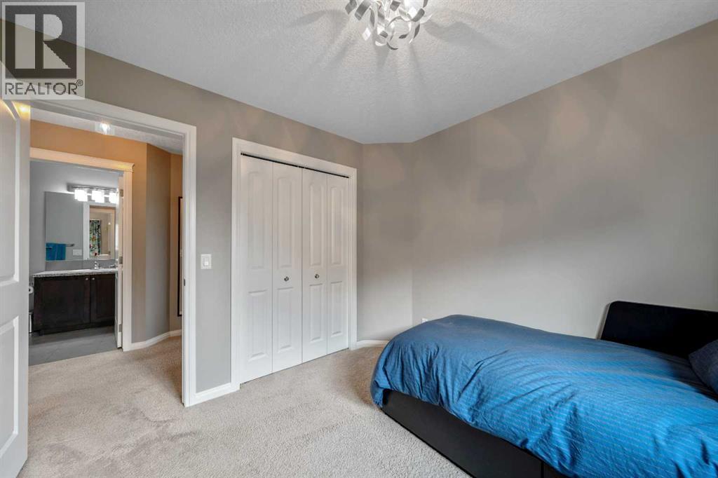 64 Sunrise Terrace, Cochrane, Alberta  T4C 0V3 - Photo 21 - A2325595