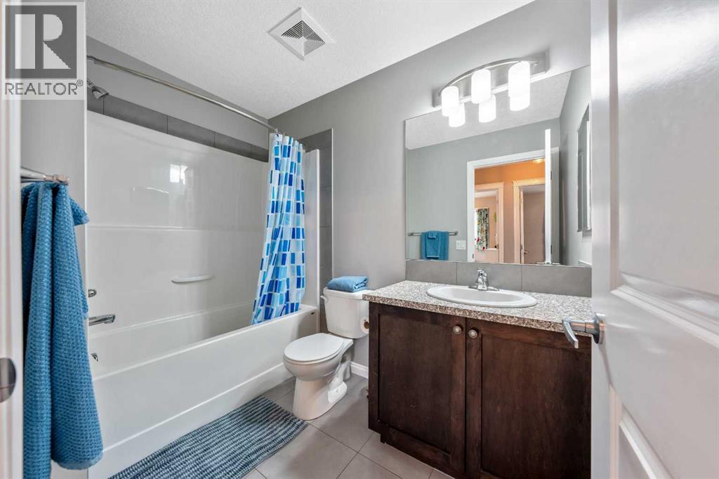 64 Sunrise Terrace, Cochrane, Alberta  T4C 0V3 - Photo 26 - A2325595