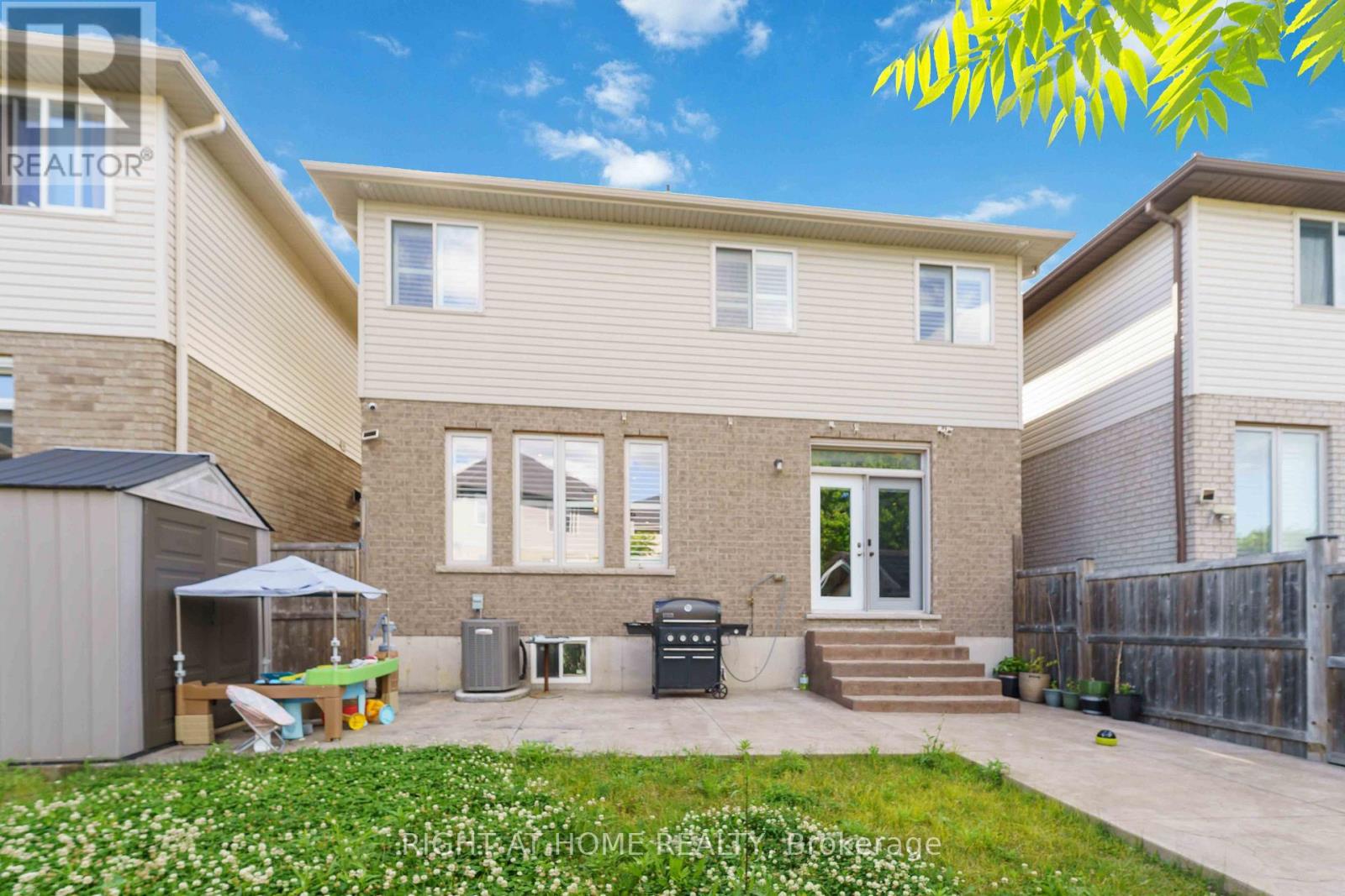 212 Chartwell Circle, Hamilton, Ontario  L9A 0B6 - Photo 28 - X13597722