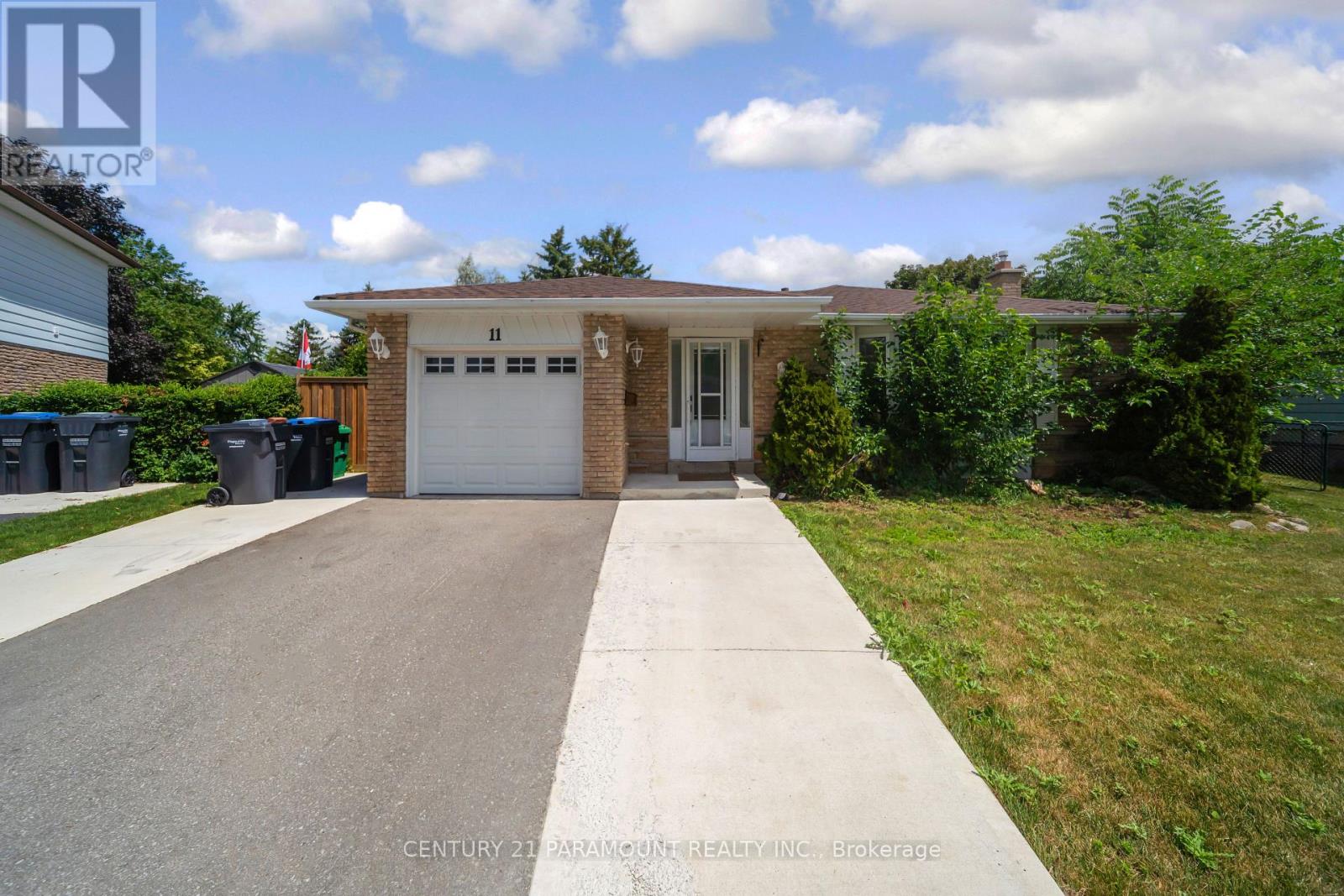 11 GONDOLA CRESCENT, Brampton, Ontario