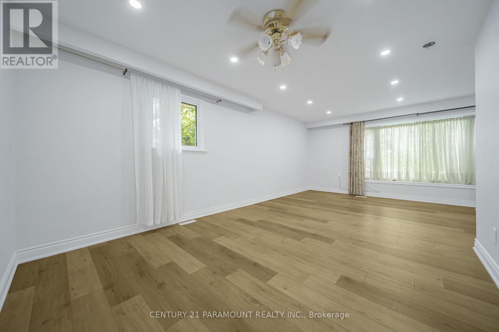 11 Gondola Crescent, Brampton, Ontario  L6S 1W5 - Photo 11 - W13605950