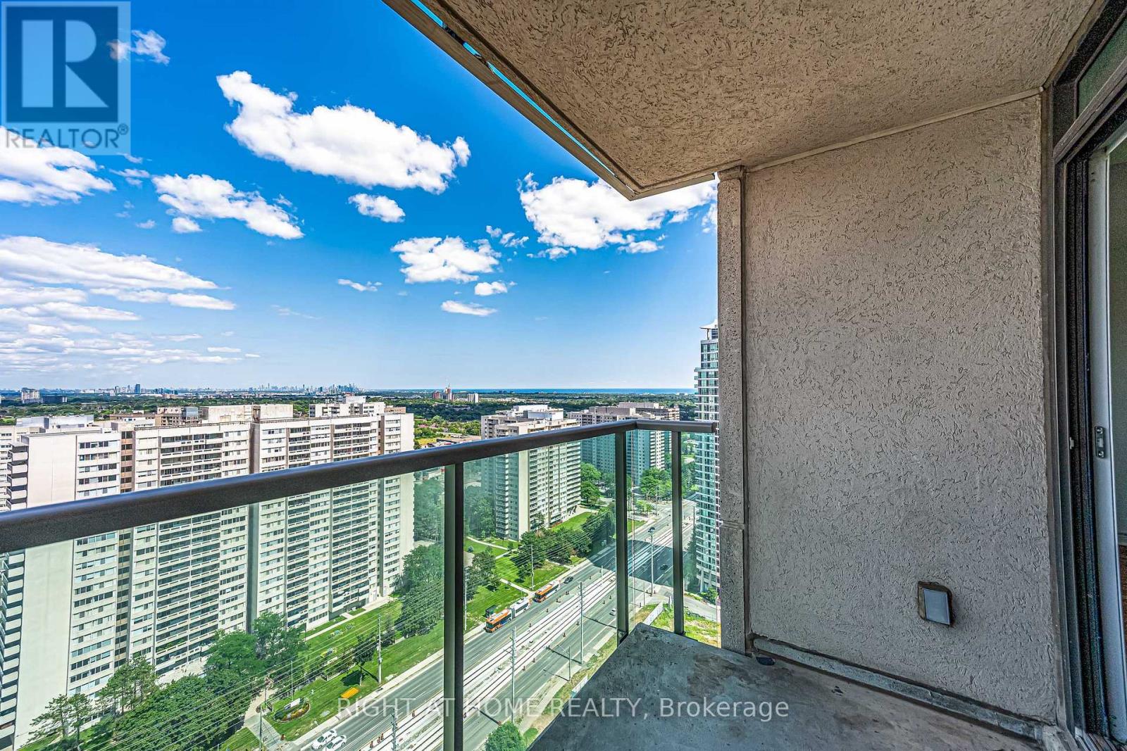 #2902 - 208 Enfield Place, Mississauga, Ontario  L5B 0G8 - Photo 37 - W13605984