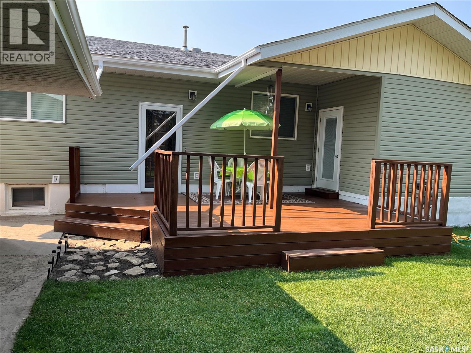 214 Westview Drive, Coronach, Saskatchewan  S0H 0Z0 - Photo 5 - SK043676