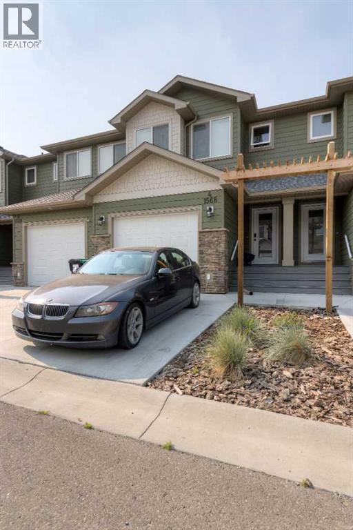 4, 1568 Stafford Drive N, Lethbridge, Alberta  T1H 7G8 - Photo 2 - A2332253