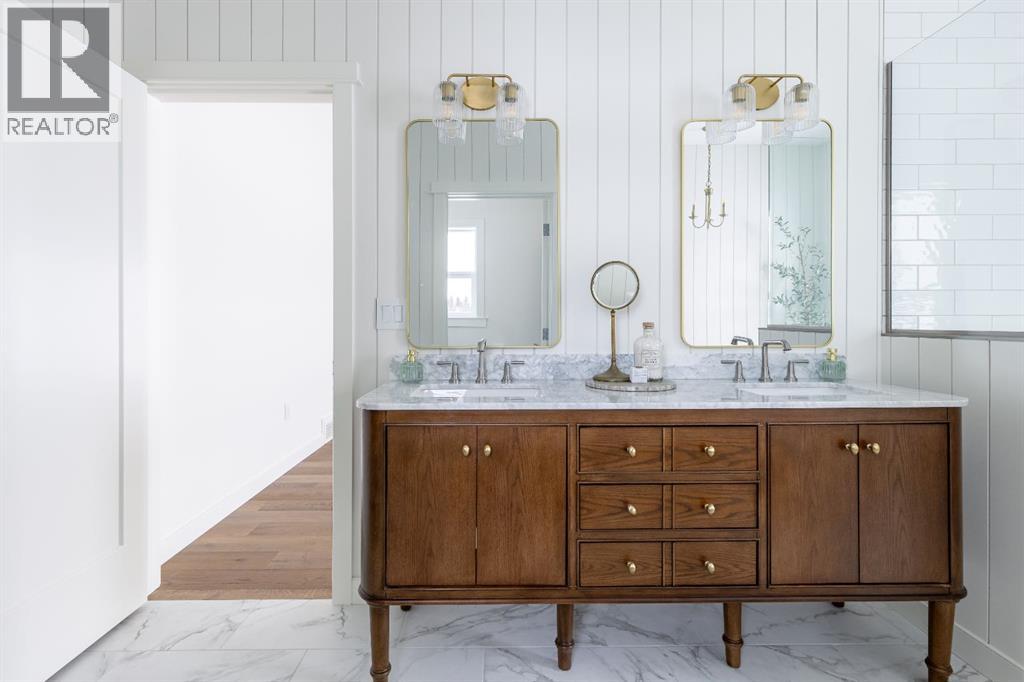 picture 28