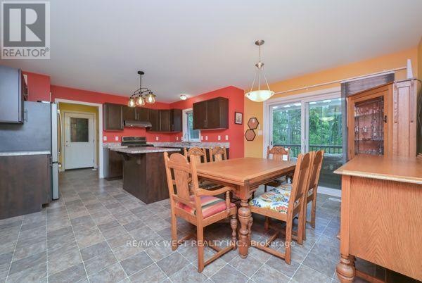 5651 The Grange Side Road, Caledon, Ontario  L7C 0G5 - Photo 6 - W13606030