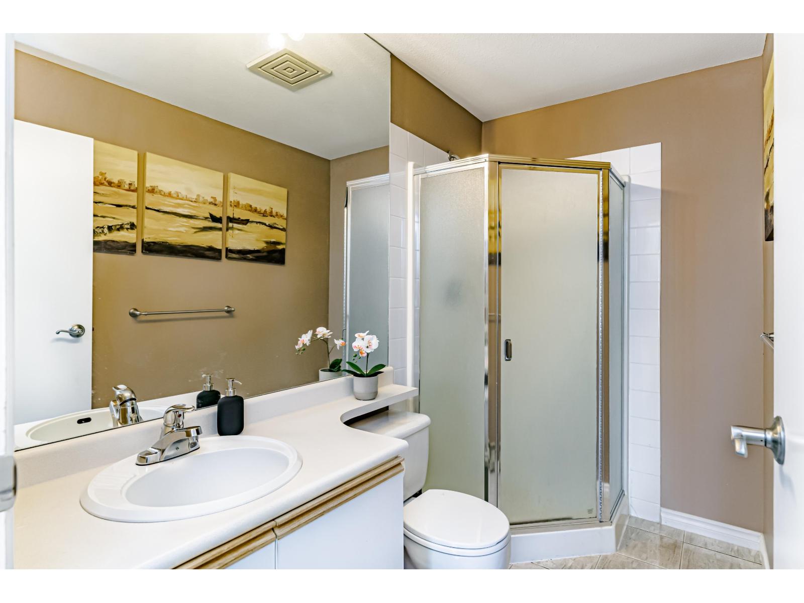 315 10756 138 Street, Surrey, British Columbia  V3T 4K5 - Photo 9 - R3148318