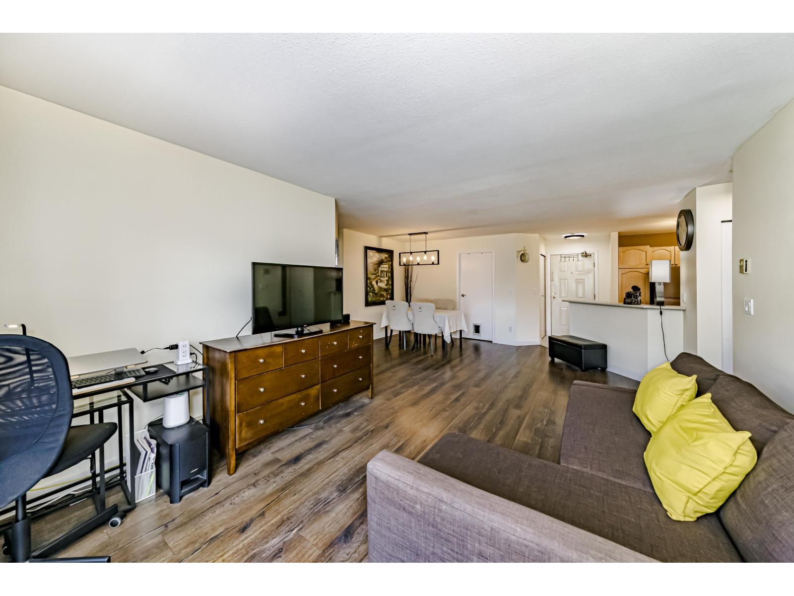 315 10756 138 Street, Surrey, British Columbia  V3T 4K5 - Photo 5 - R3148318