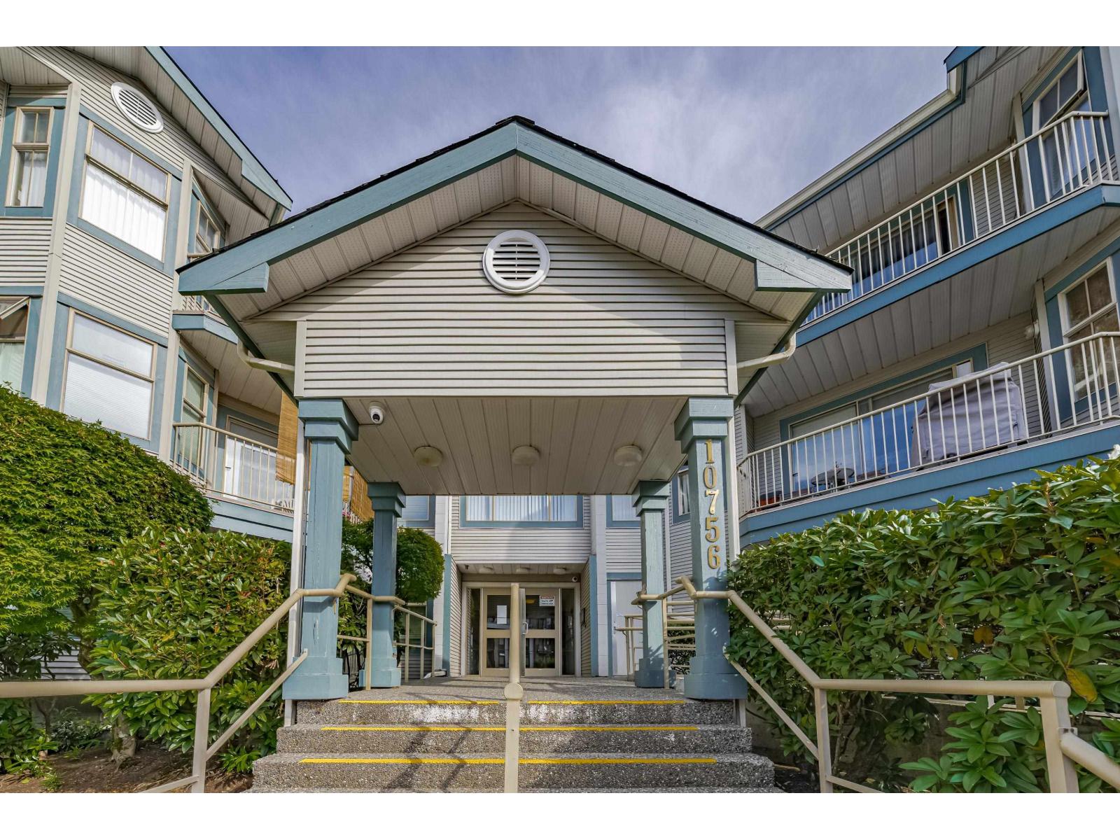 315 10756 138 Street, Surrey, British Columbia  V3T 4K5 - Photo 2 - R3148318