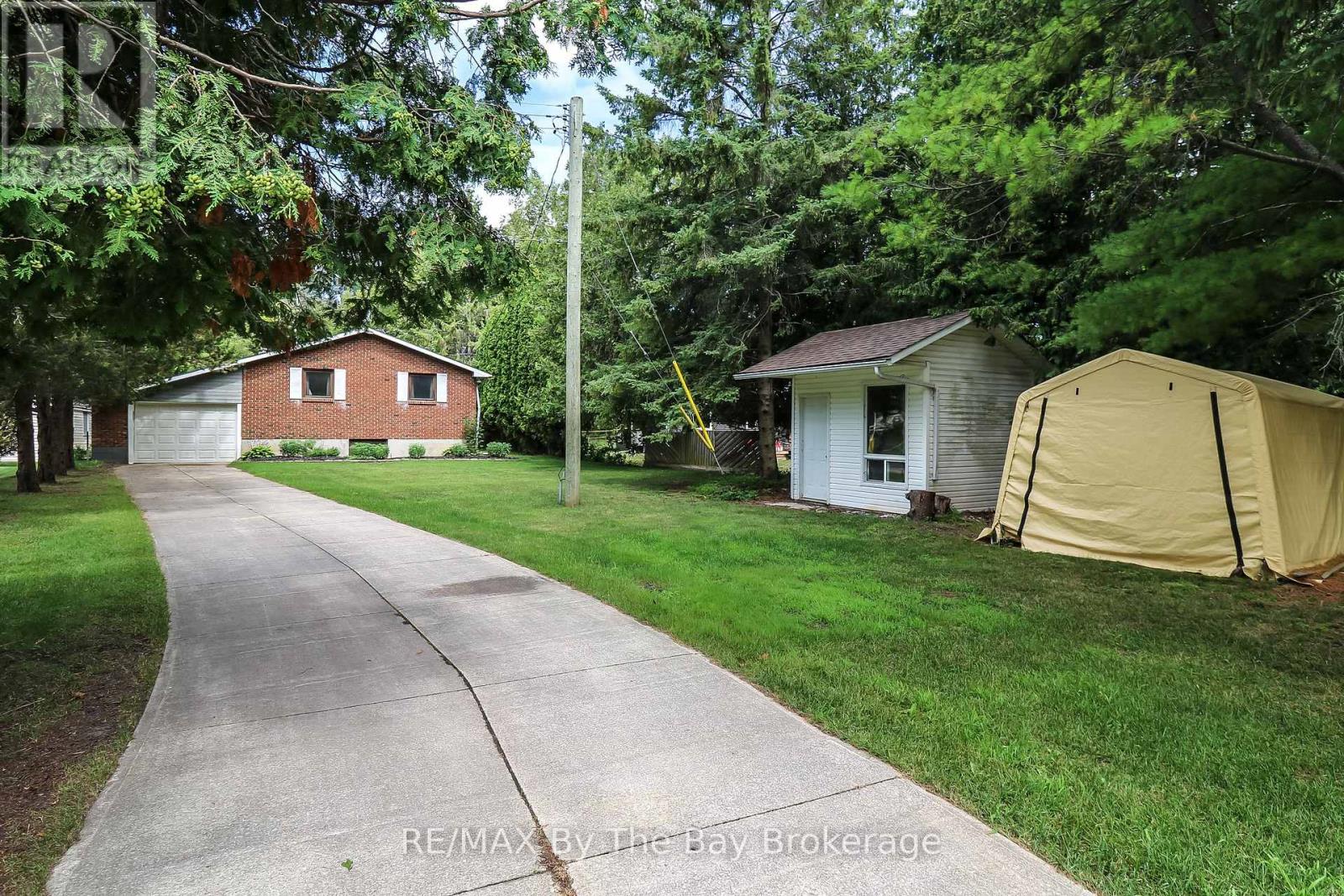116 STROUD CRESCENT, Wasaga Beach, Ontario