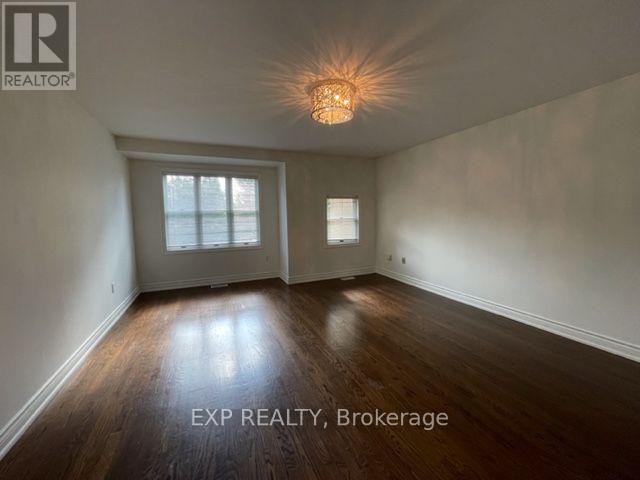 85 Brant Street, Oakville, Ontario  L6K 2Z5 - Photo 7 - W13606064