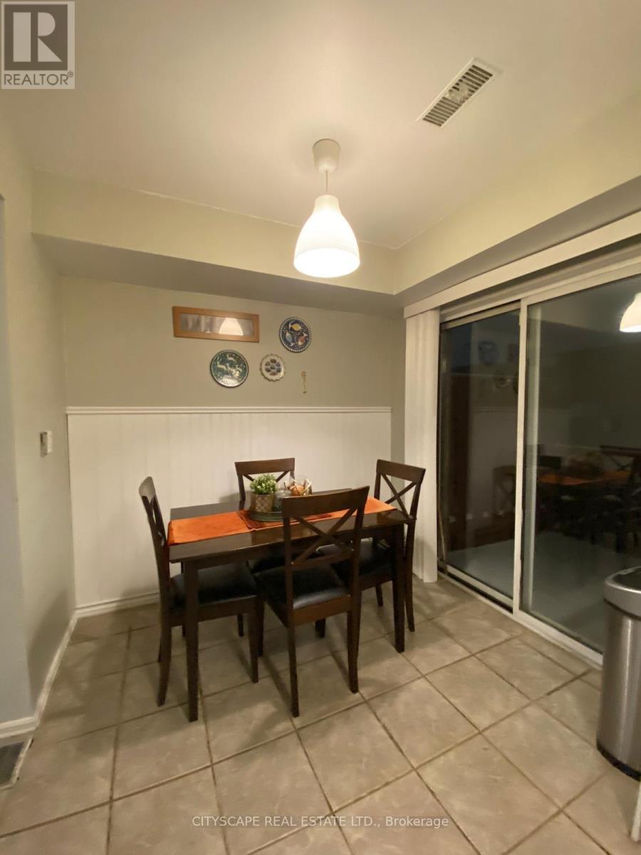 40 - 1050 Bristol Road W, Mississauga, Ontario  L5V 2E8 - Photo 12 - W13606076