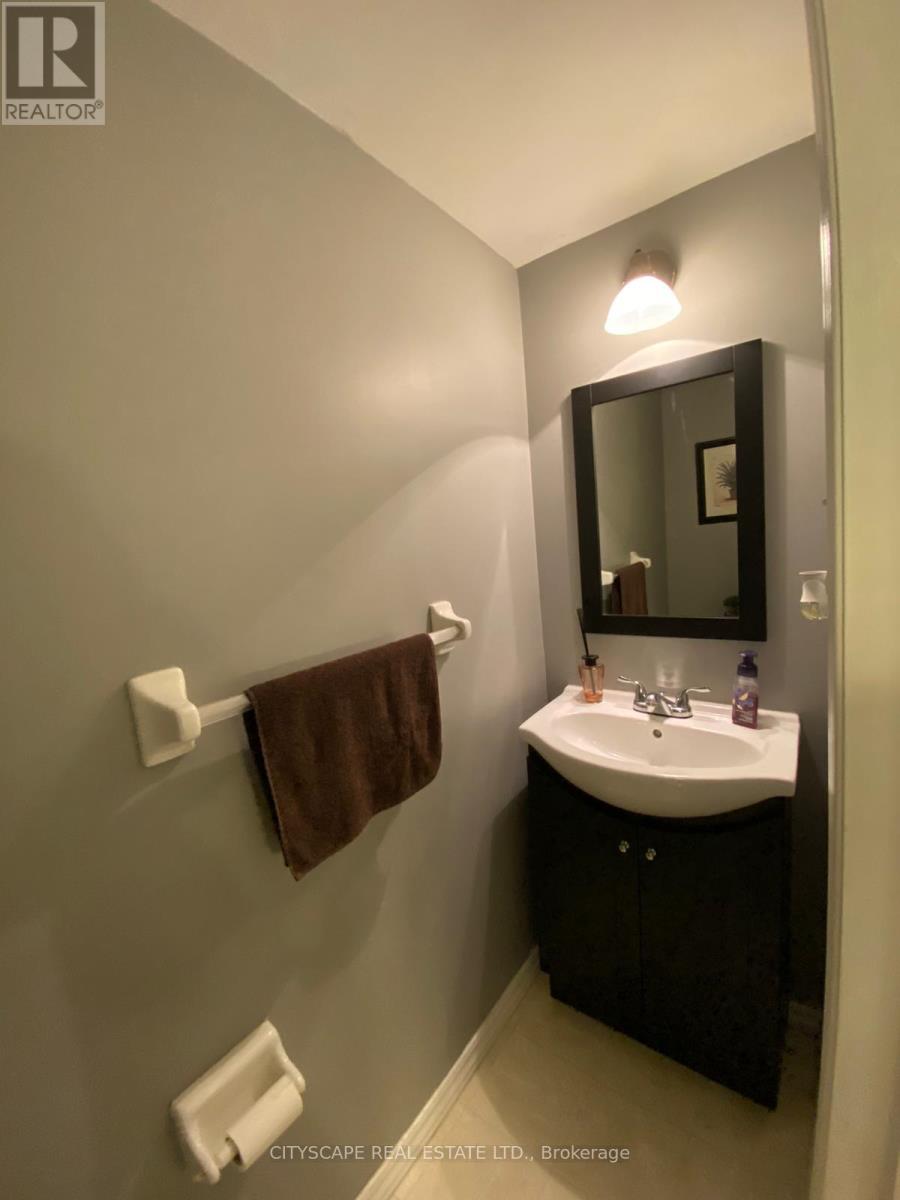40 - 1050 Bristol Road W, Mississauga, Ontario  L5V 2E8 - Photo 15 - W13606076