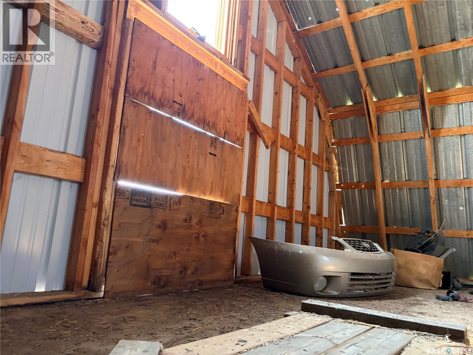 Davidson Farm, Maple Creek Rm No. 111, Saskatchewan  S0N 1N0 - Photo 15 - SK043681