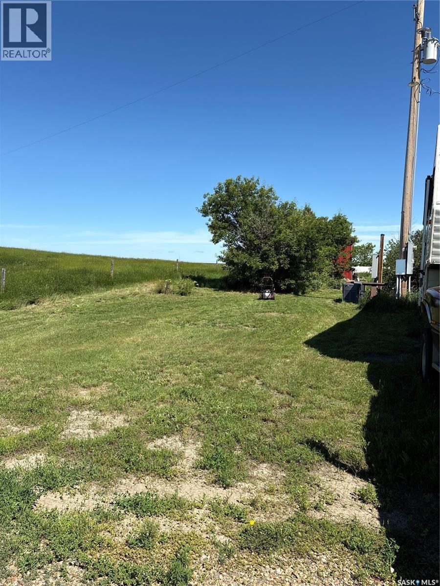 Davidson Farm, Maple Creek Rm No. 111, Saskatchewan  S0N 1N0 - Photo 24 - SK043681