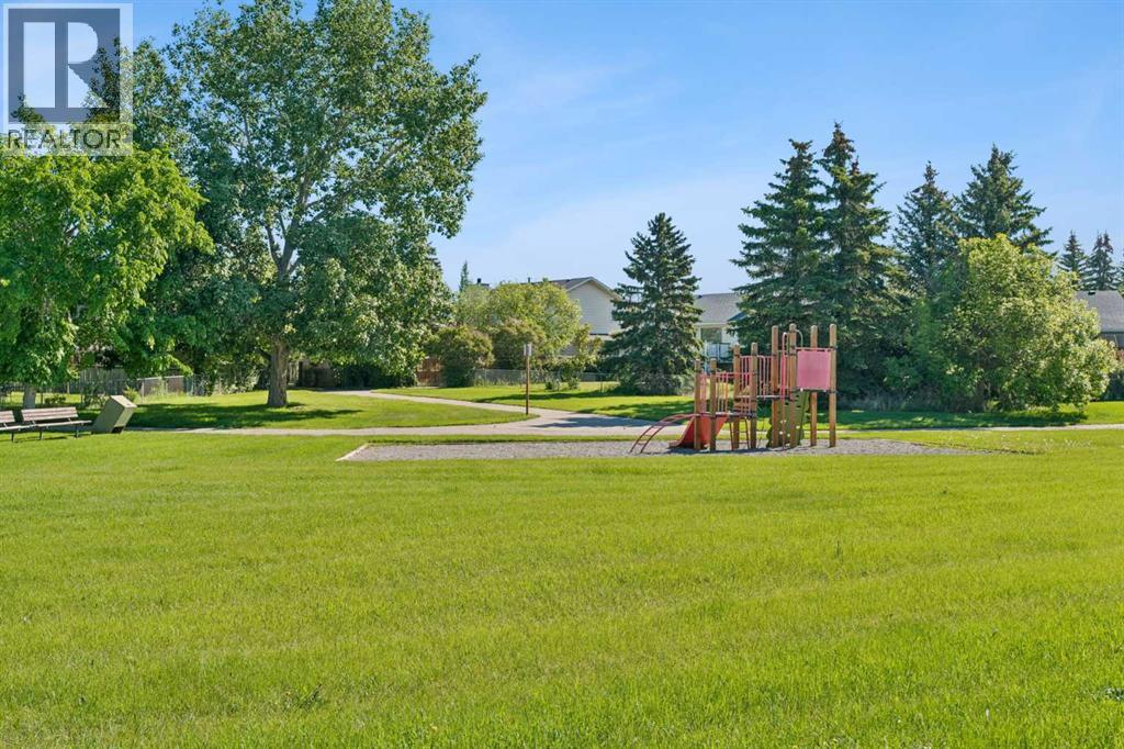 52 West Edge Road, Cochrane, Alberta  T4C 1L1 - Photo 36 - A2325313