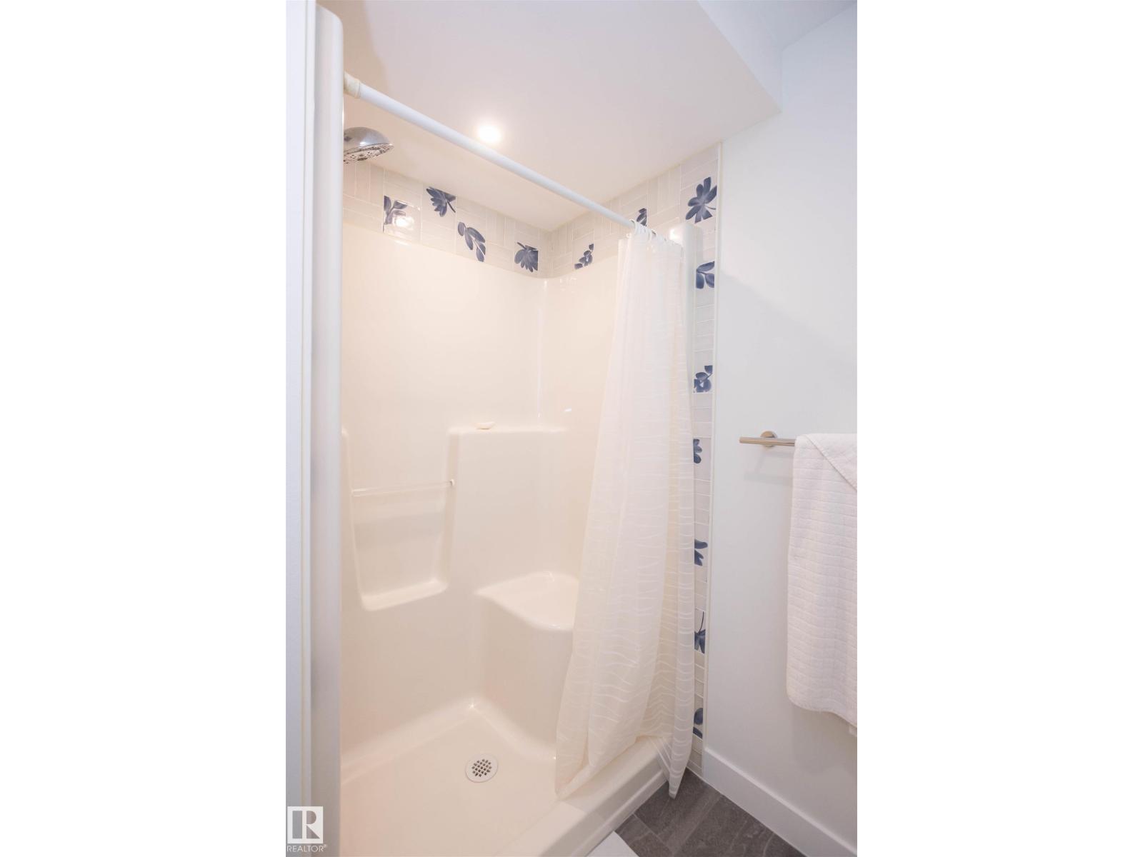 5404 60th Street, Barrhead, Alberta  T7N 1C1 - Photo 70 - E4500764