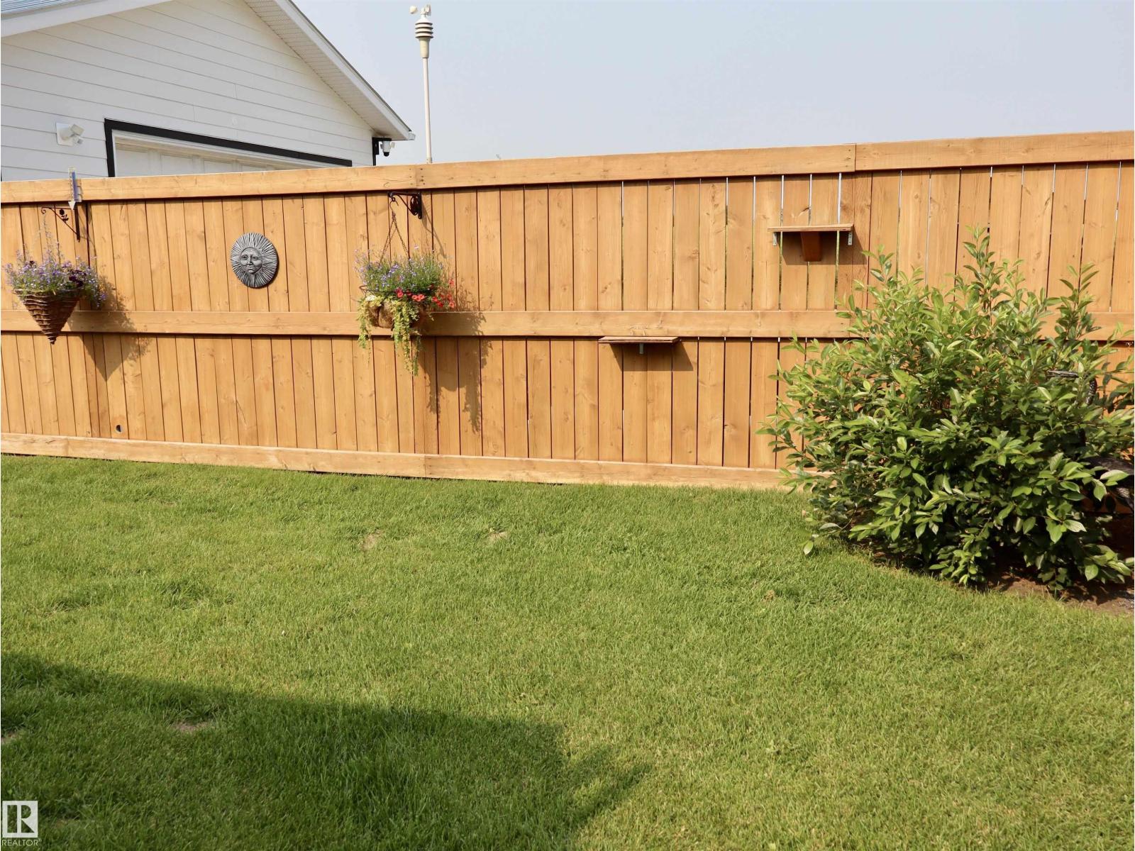 5404 60th Street, Barrhead, Alberta  T7N 1C1 - Photo 9 - E4500764