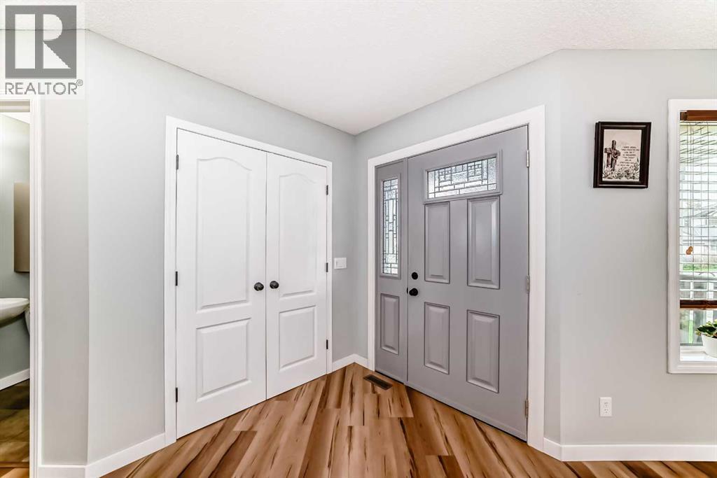 167 Fairways Close NW, Airdrie, Alberta  T4B 2P4 - Photo 4 - A2317557