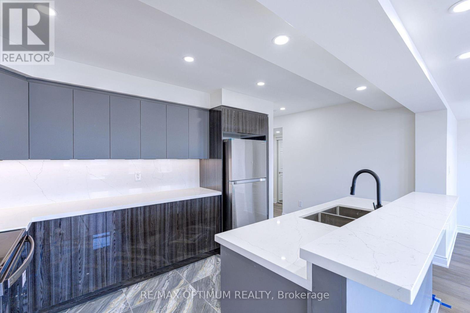 62 Commuter Drive, Brampton, Ontario  L7A 0R3 - Photo 10 - W13606120