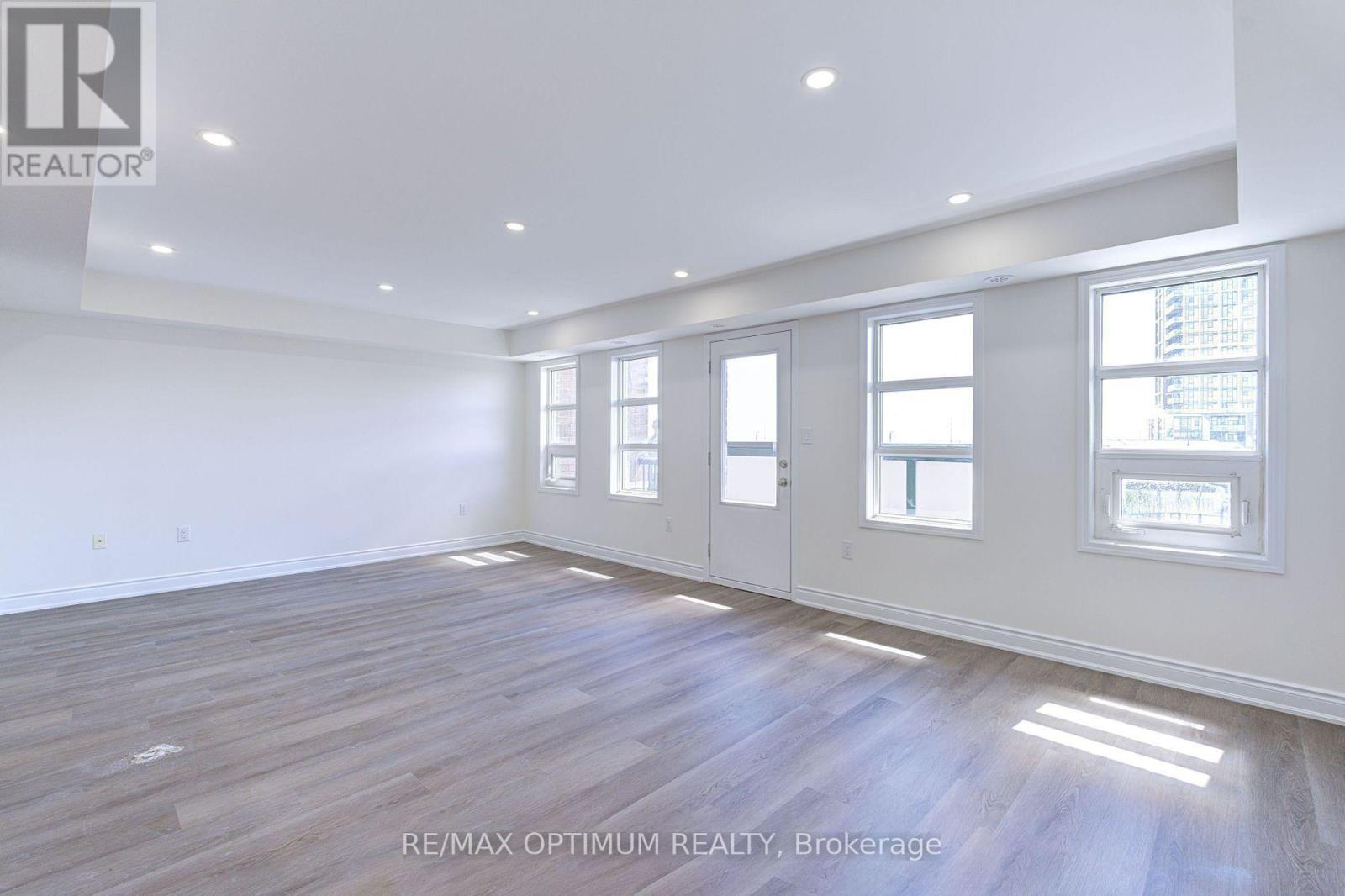 62 Commuter Drive, Brampton, Ontario  L7A 0R3 - Photo 17 - W13606120