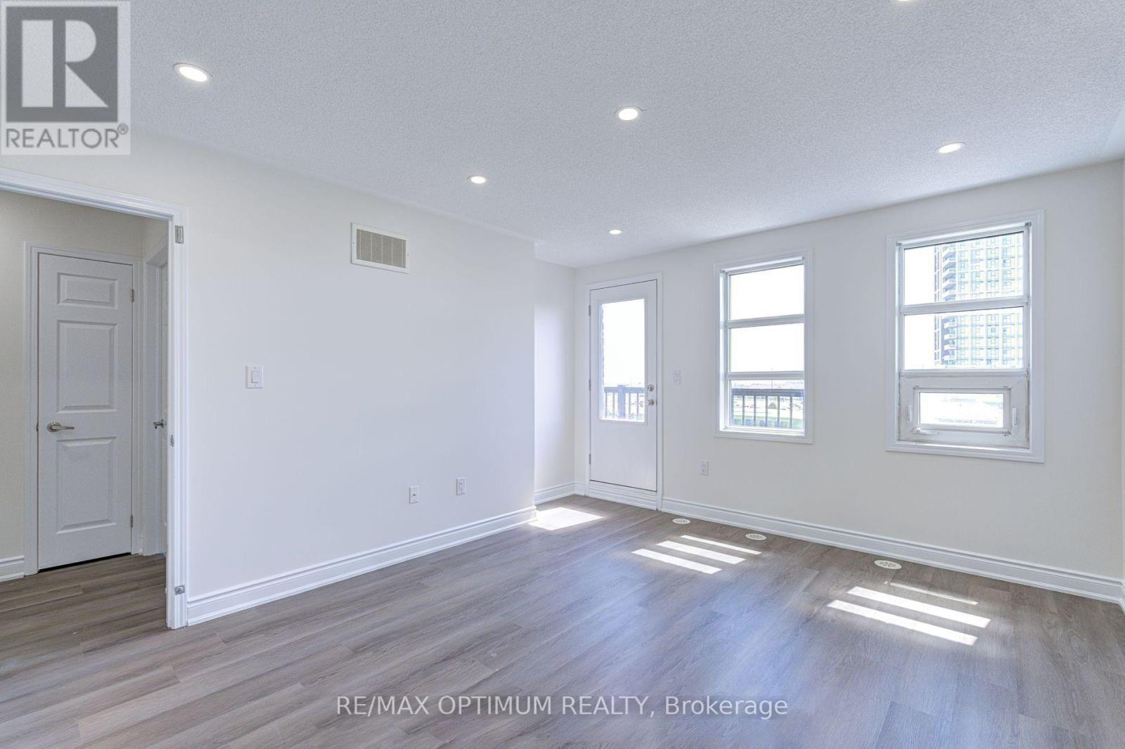 62 Commuter Drive, Brampton, Ontario  L7A 0R3 - Photo 27 - W13606120
