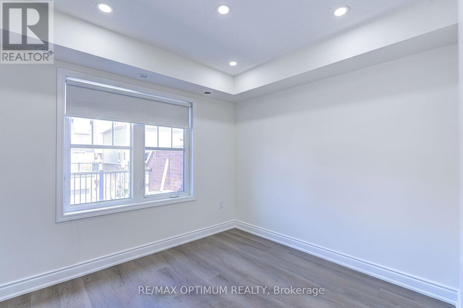 62 Commuter Drive, Brampton, Ontario  L7A 0R3 - Photo 5 - W13606120