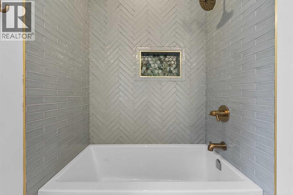 88 Woodlark Drive Sw, Calgary, Alberta  T3C 4H5 - Photo 29 - A2308397