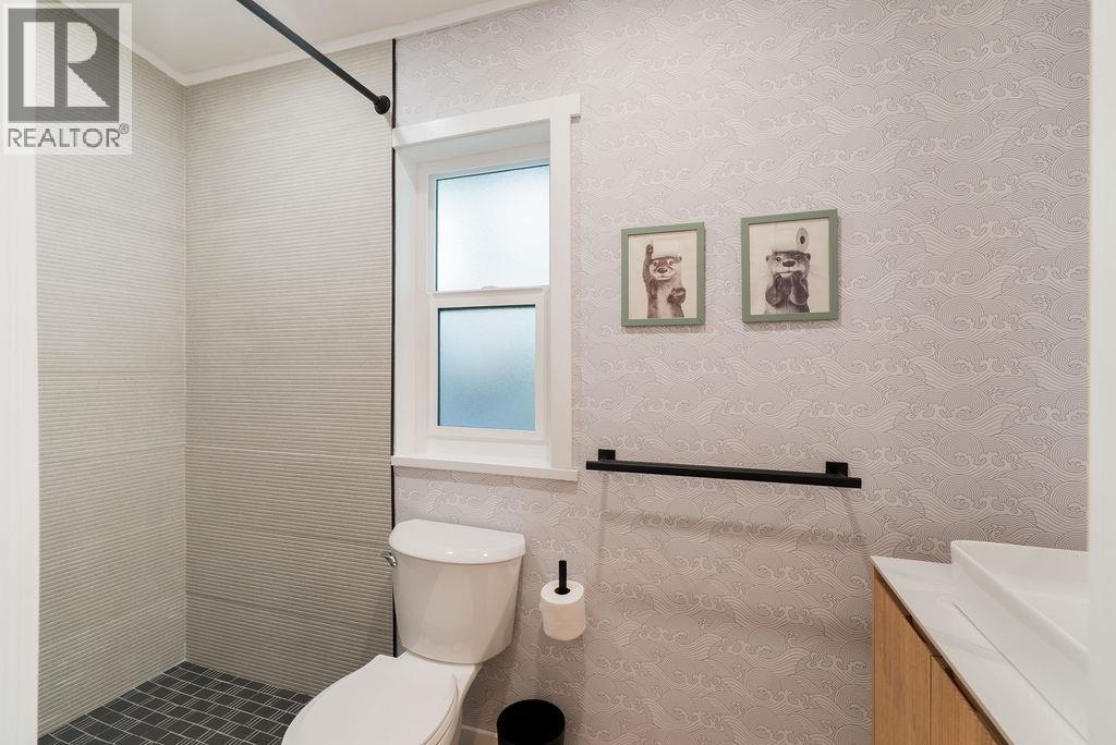 14 E Croker Island, North Vancouver, British Columbia  V0V 0V0 - Photo 24 - R3147587