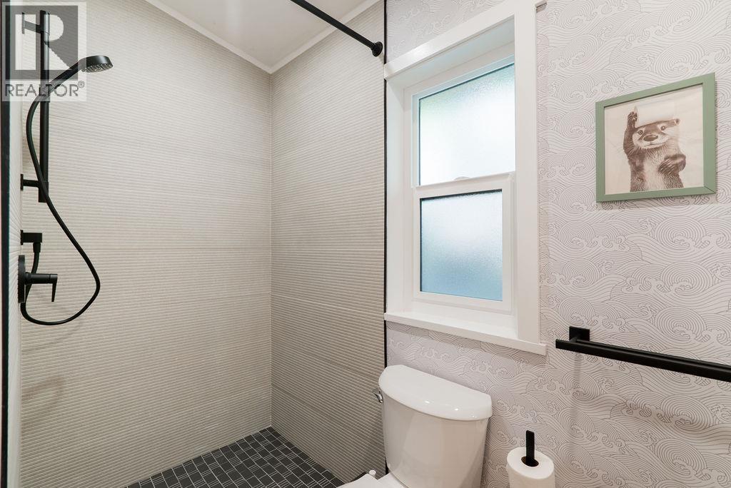 14 E Croker Island, North Vancouver, British Columbia  V0V 0V0 - Photo 25 - R3147587