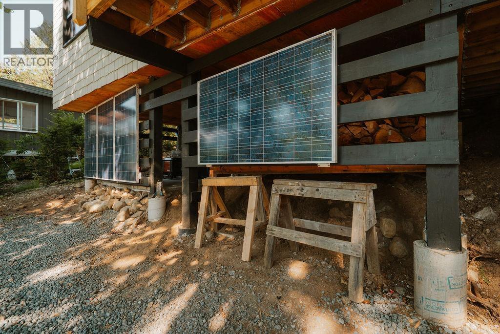 14 E Croker Island, North Vancouver, British Columbia  V0V 0V0 - Photo 37 - R3147587