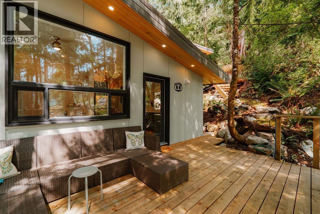 14 E Croker Island, North Vancouver, British Columbia  V0V 0V0 - Photo 39 - R3147587