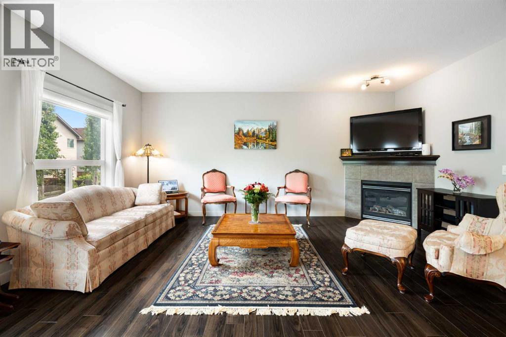70 Everwoods Park SW, Calgary, Alberta  T2Y 0G3 - Photo 10 - A2324994