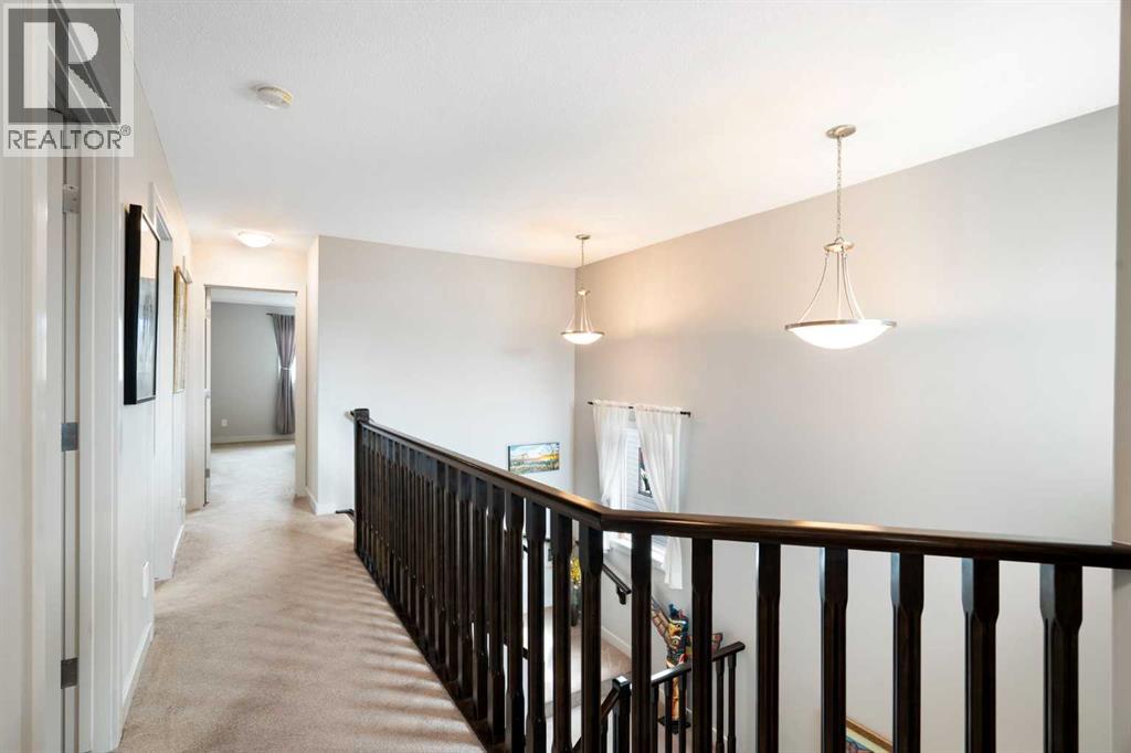 70 Everwoods Park SW, Calgary, Alberta  T2Y 0G3 - Photo 13 - A2324994
