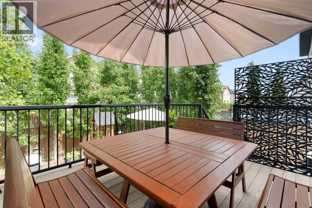 70 Everwoods Park SW, Calgary, Alberta  T2Y 0G3 - Photo 29 - A2324994