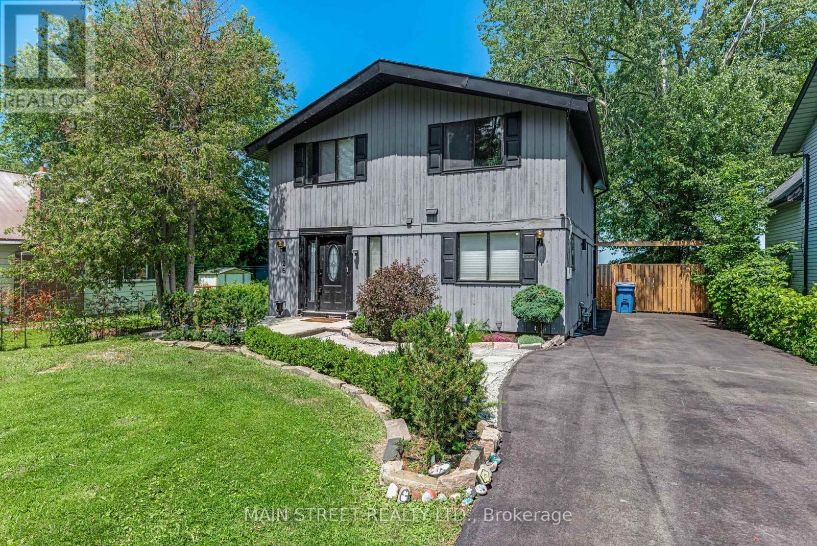 126 Moore's Beach Road, Georgina, Ontario  L0E 1N0 - Photo 1 - N13606148