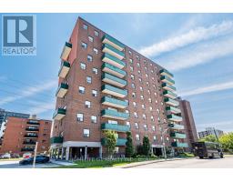 49 QUEEN STREET, Mississauga, Ontario