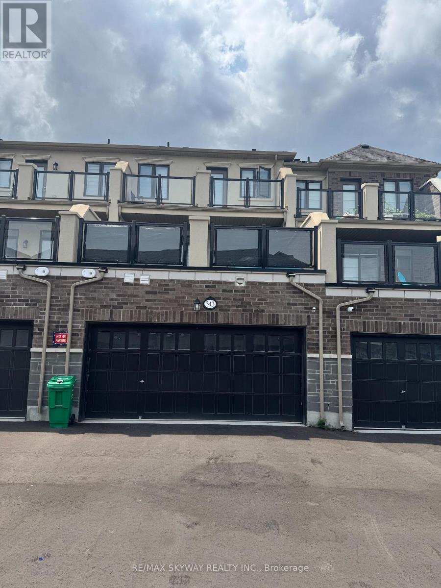 343 Inspire Boulevard, Brampton, Ontario  L6R 4E6 - Photo 2 - W13606178