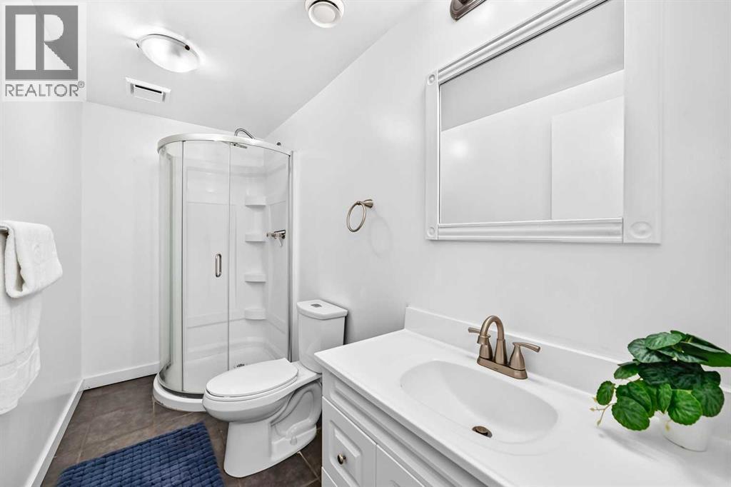 144 Riverstone Crescent SE, Calgary, Alberta  T2C 4A3 - Photo 40 - A2330530