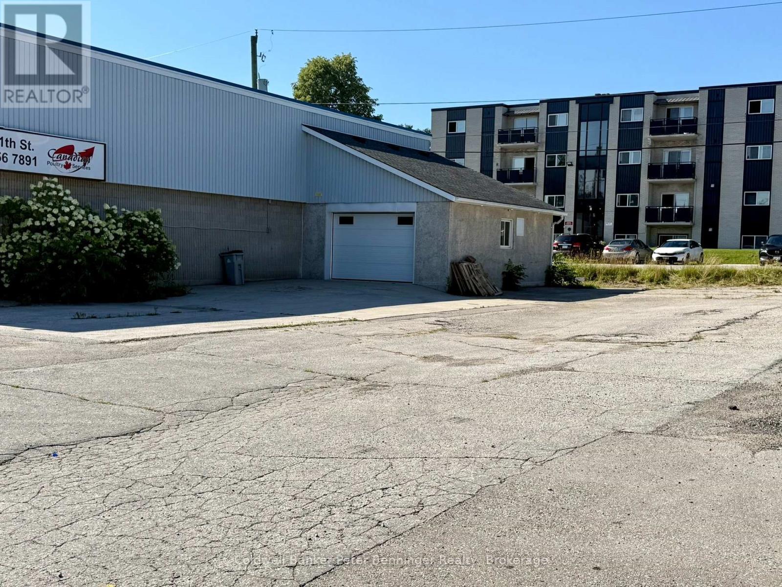 594 11th Street, Hanover, Ontario  N4N 1T5 - Photo 13 - X13042080