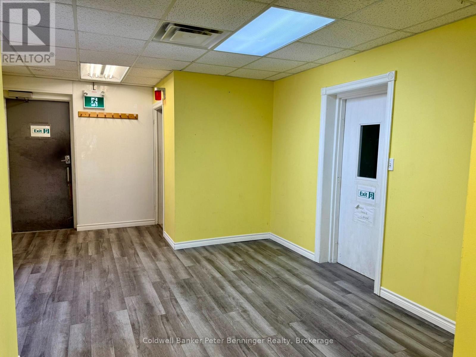 594 11th Street, Hanover, Ontario  N4N 1T5 - Photo 9 - X13042080