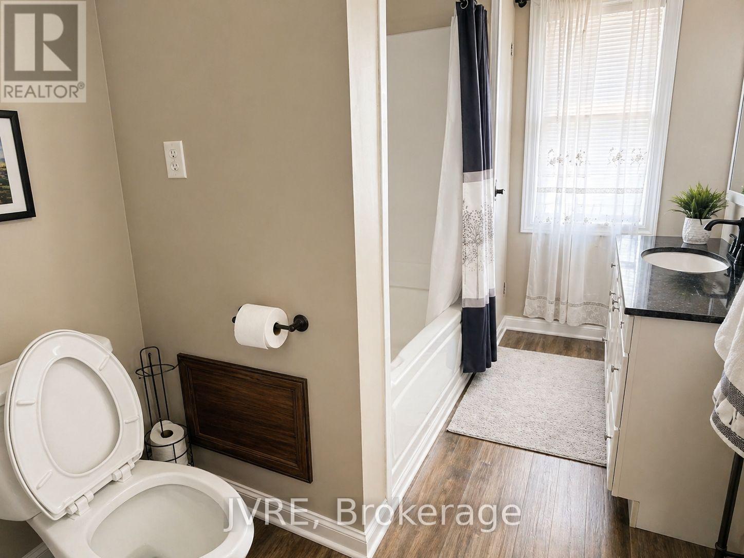 205 Winstanley Street, North Perth, Ontario  N0K 1P0 - Photo 21 - X13606184