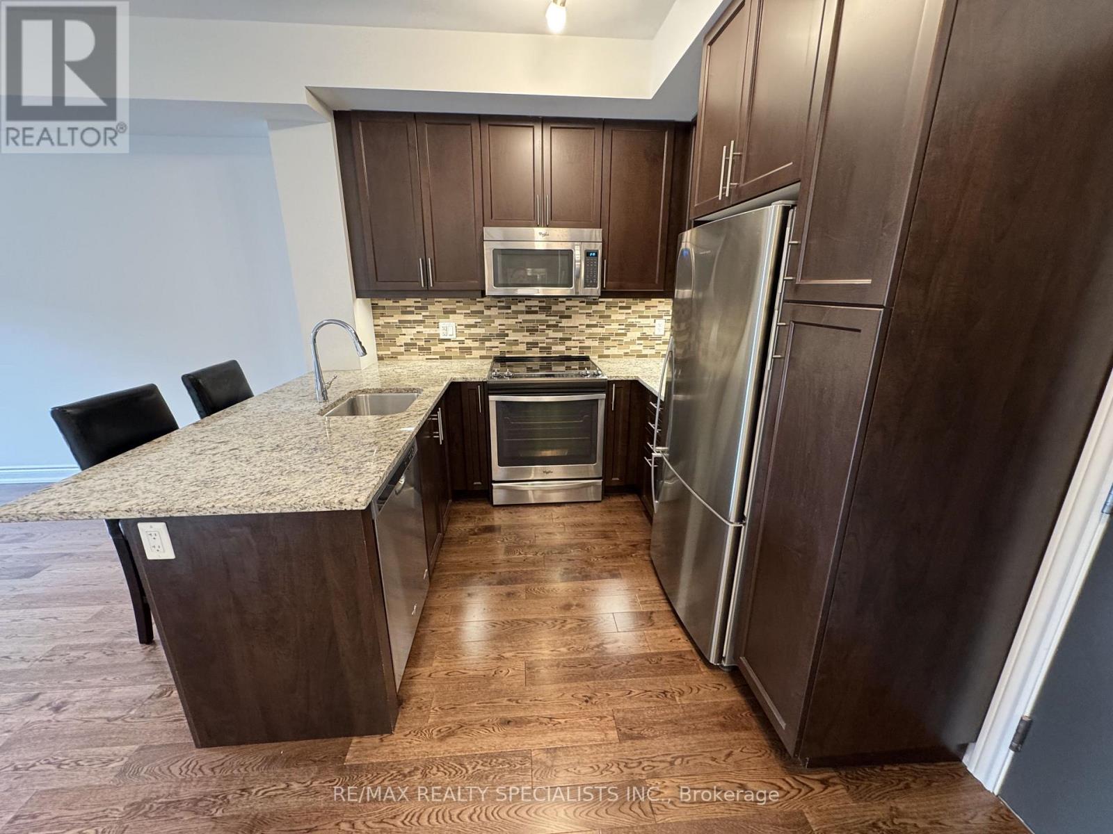 319 - 3170 Erin Mills Parkway, Mississauga, Ontario  L5L 0B6 - Photo 4 - W13604930