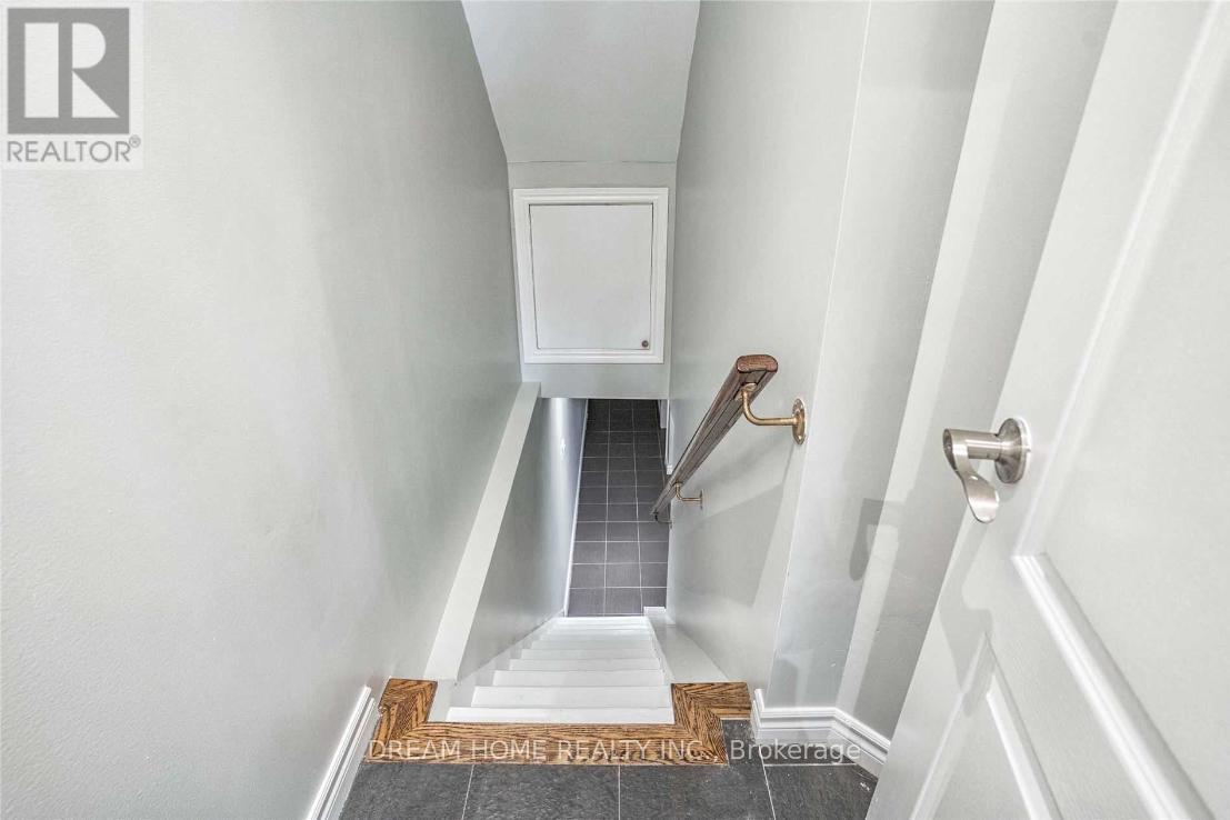 Basemen - 401 Crawford Street, Toronto, Ontario M6J 2W1 - Photo 4 - C13606214