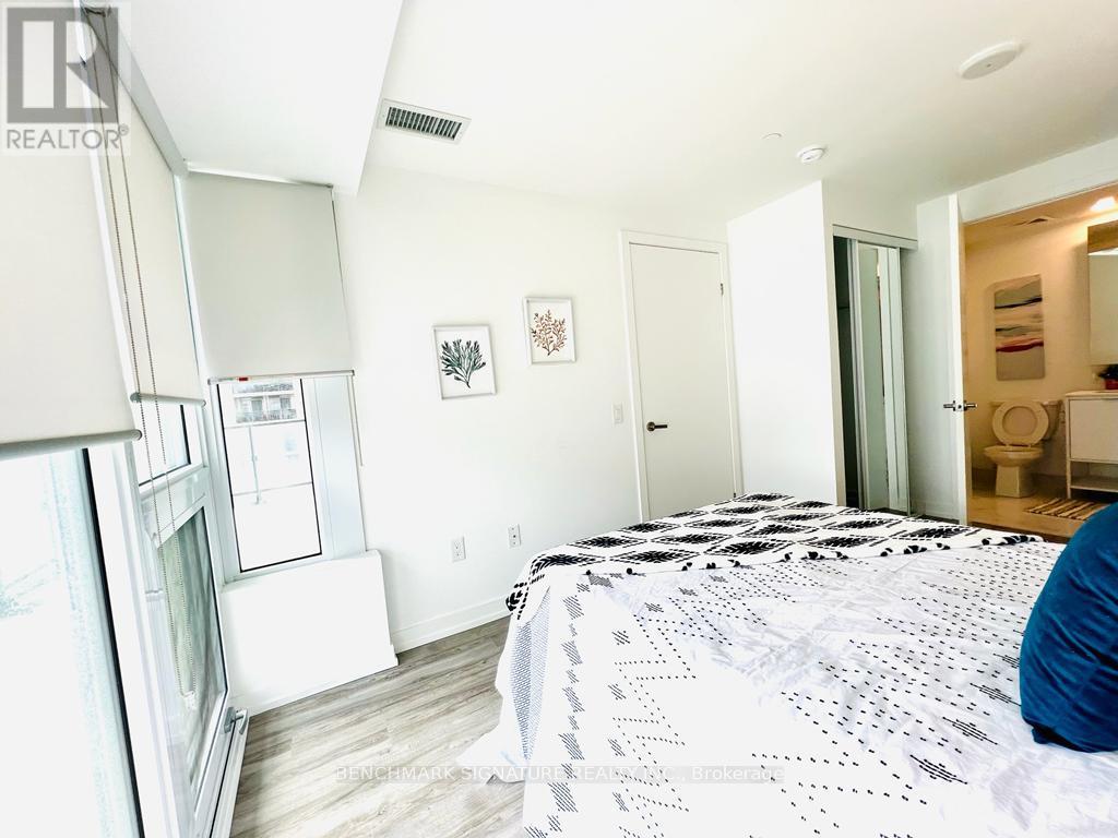 802 - 77 Shuter Street, Toronto, Ontario M5B 0B8 - Photo 2 - C13606218