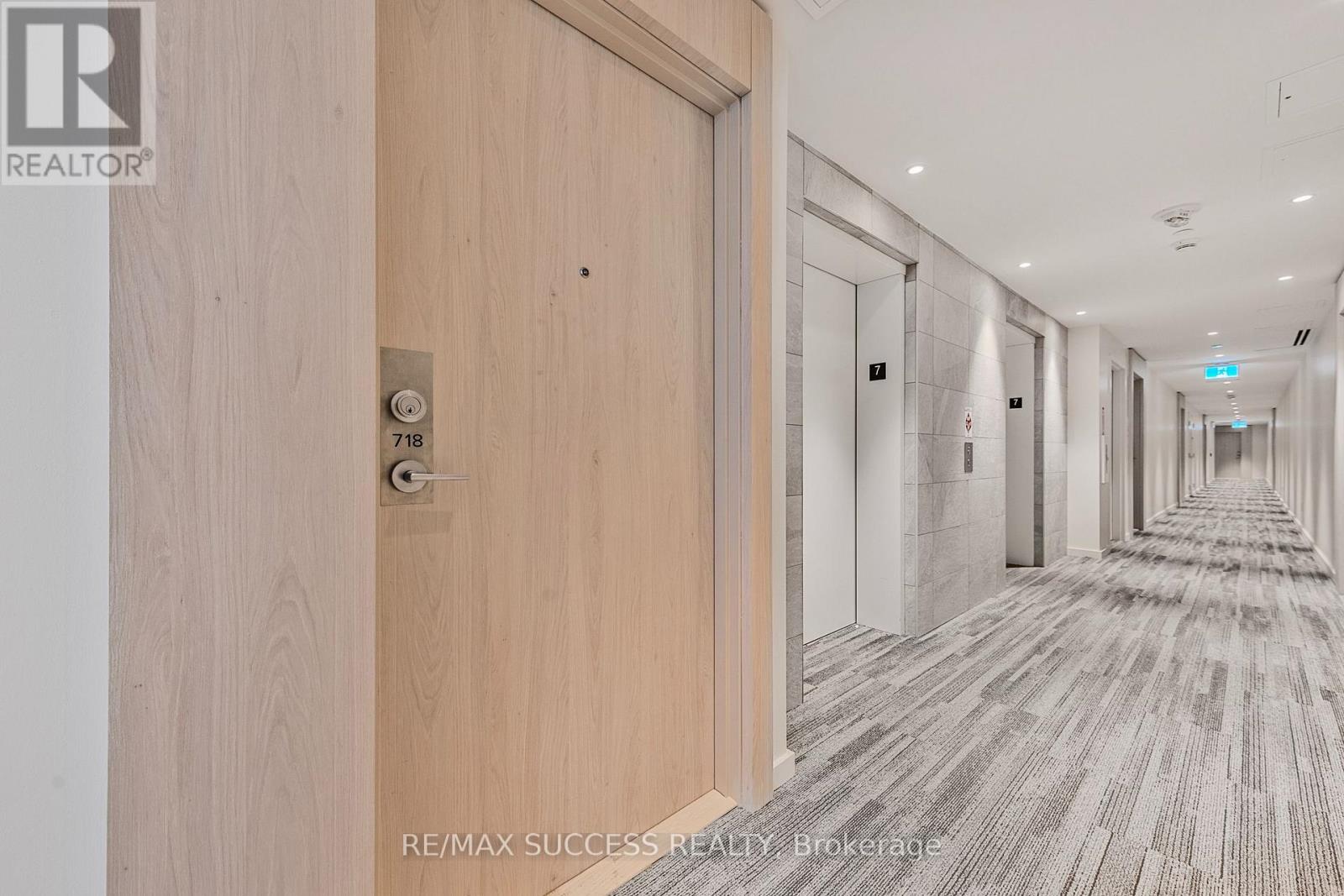 718 - 181 Sheppard Avenue E, Toronto, Ontario M2N 3A6 - Photo 3 - C13606230