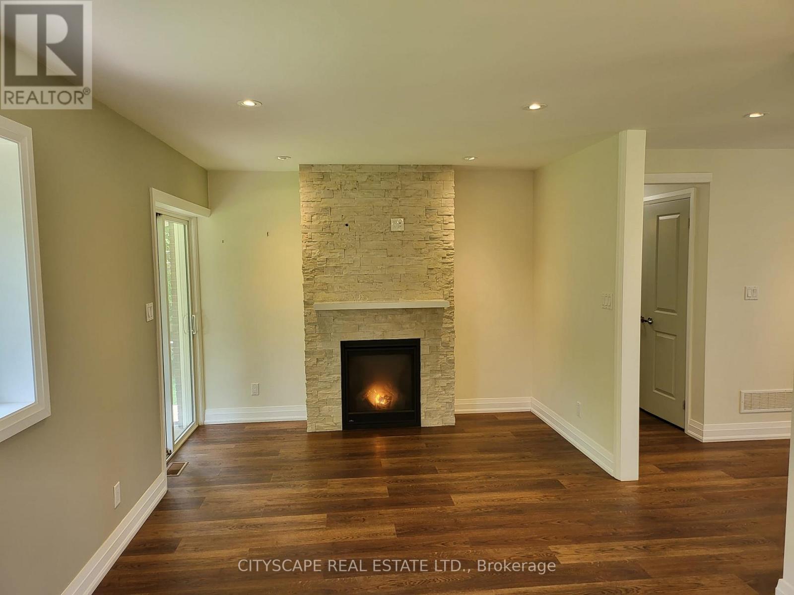 1605 Bowmanville Avenue, Clarington, Ontario  L1C 6N4 - Photo 5 - E13606204