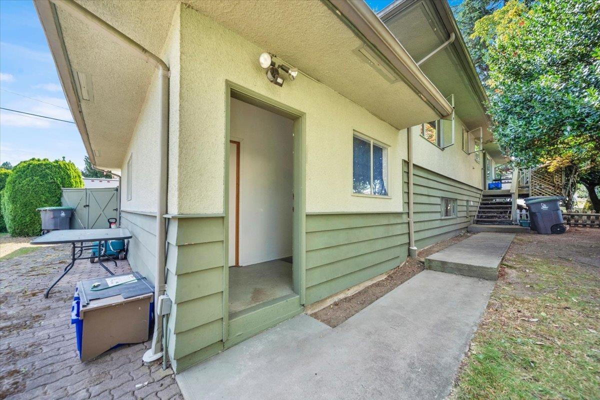11321 136a Street, Surrey, British Columbia  V3R 3C4 - Photo 25 - R3147908